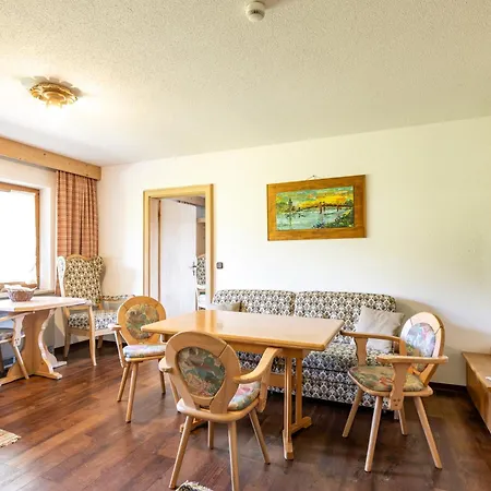 Haus Widdersteinblick Guest house