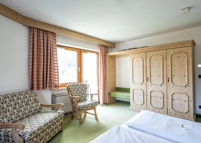 ゲストハウス Haus Widdersteinblick リーツラーン